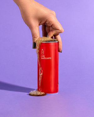 Cola-Zahnpasta